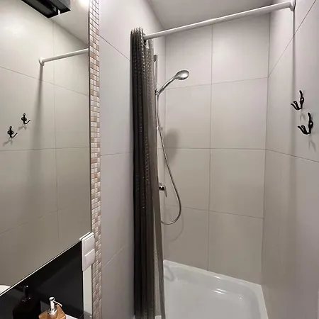 Butas Stilingi Saulio Skulpturos Apartamentai *